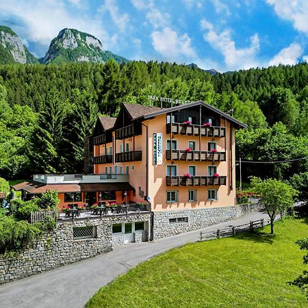 Park Hotel Bellevue Dimaro Exterior foto