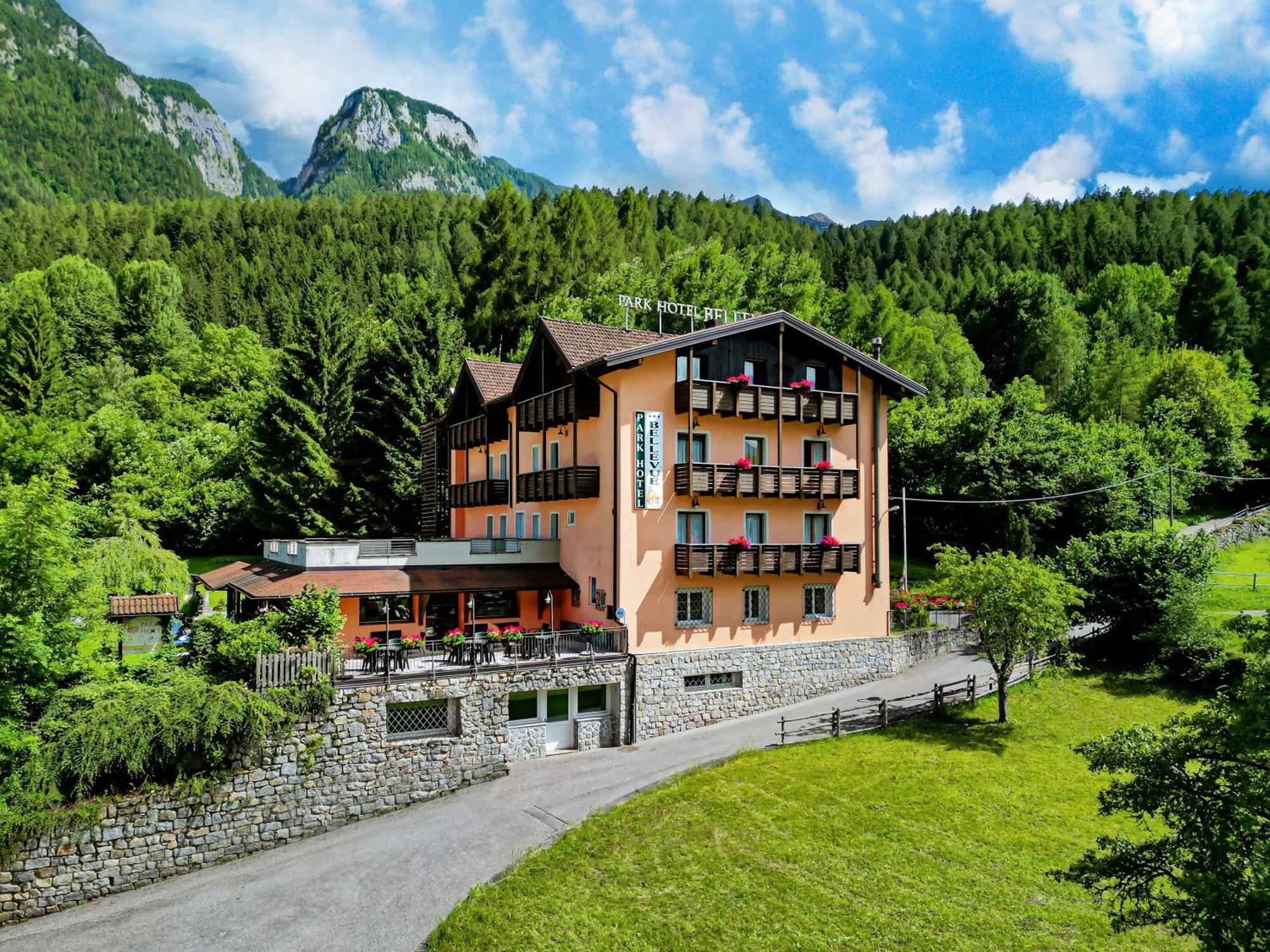 Park Hotel Bellevue Dimaro Exterior foto